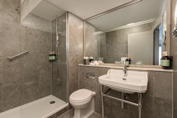 Executive Bathroom
