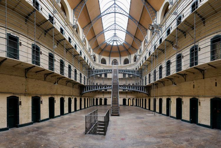 Brooks Hotel | D02 TV06 | 10