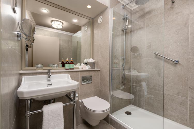 Brooks Hotel | D02 TV06 | 2